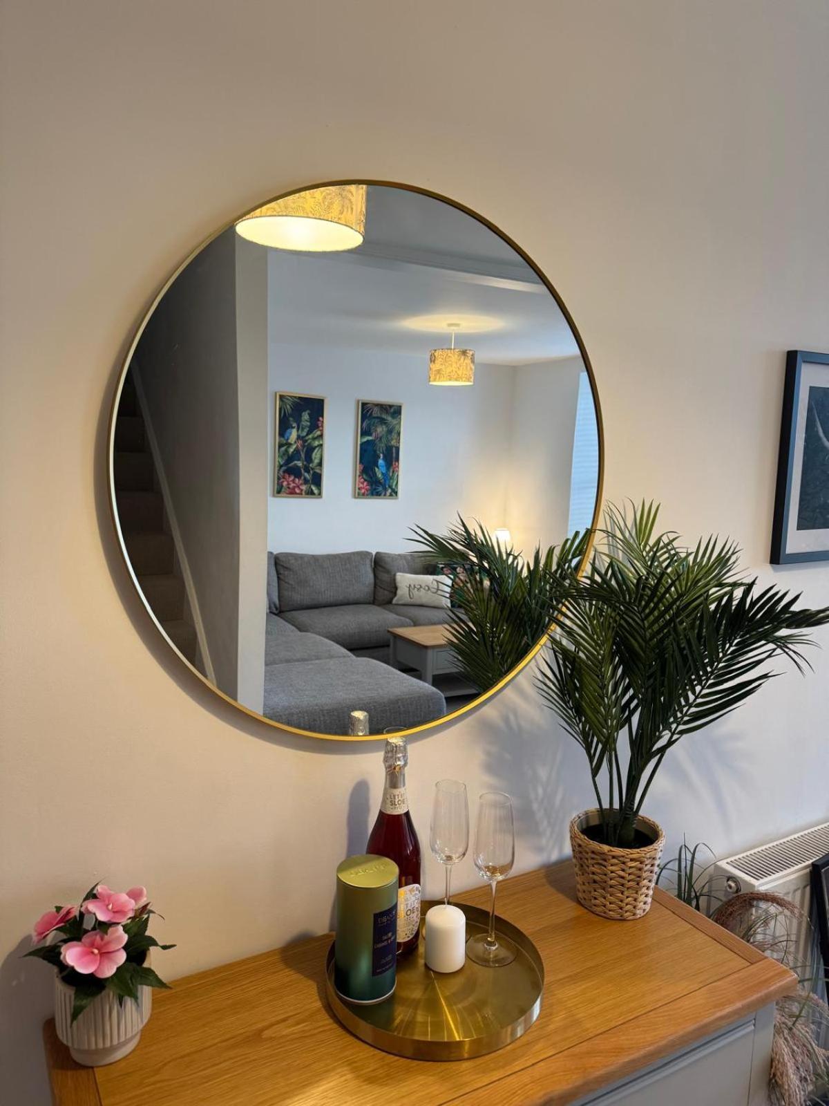 Lola'S Loft With Lake Views - Central Bowness - Pet Friendly Экстерьер фото